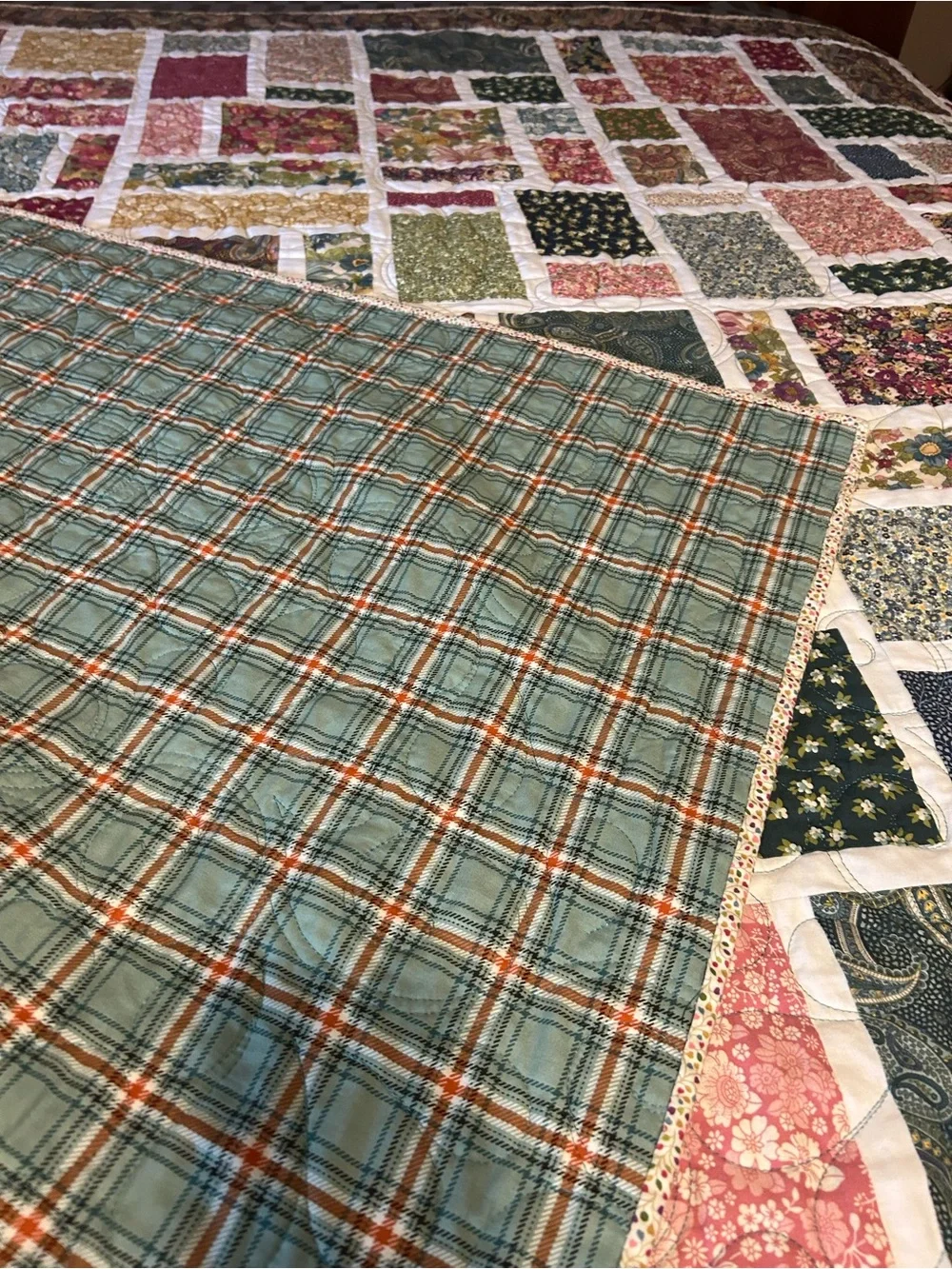 ONE OF A KIND - HANDCRAFTED Paisy &  Floral Quilt - Multicolor